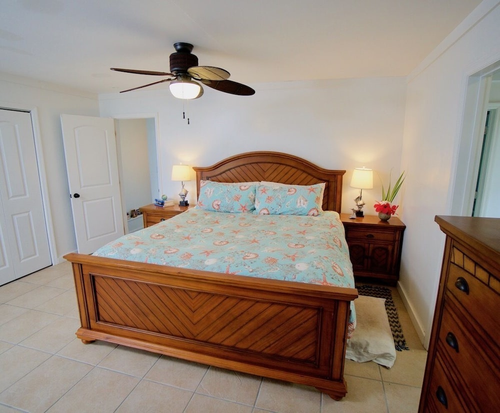 Exclusive Villa, Multiple Bedrooms, Ocean View, Oceanfront photo 1