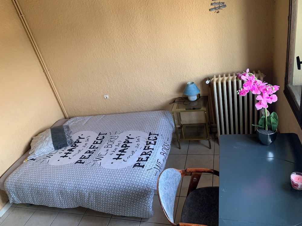 Basic Double Room photo 3