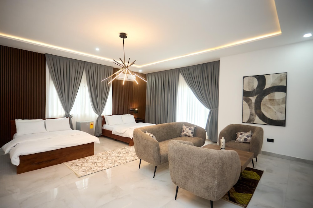 Family Suite, Pool View