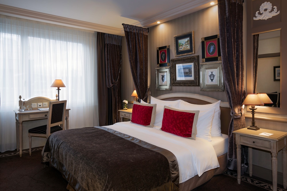 Classic Room - Photo 1