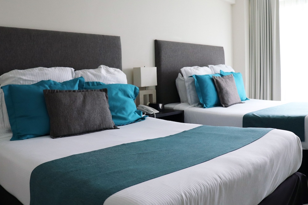 Standard Double Room, 2 Queen Beds