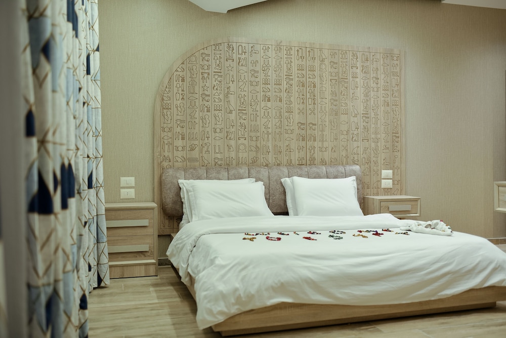 Deluxe Double Room - Photo 2