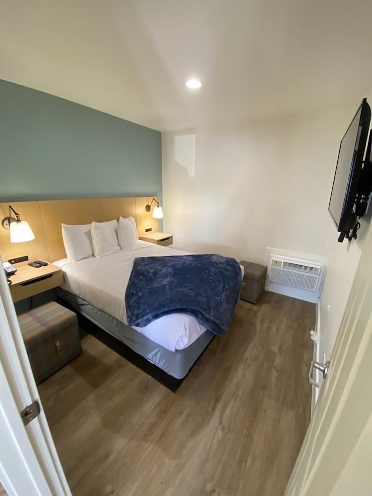 Deluxe Suite, 2 Bedrooms photo 3