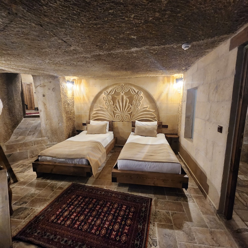 Family Suite - Photo 10