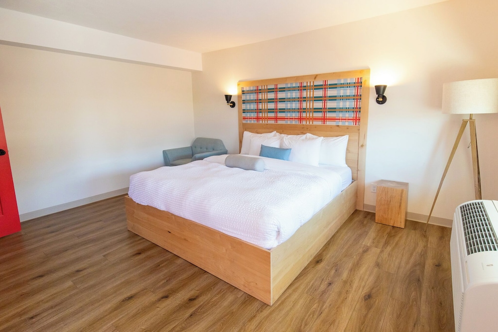 Standard Room - Photo 1
