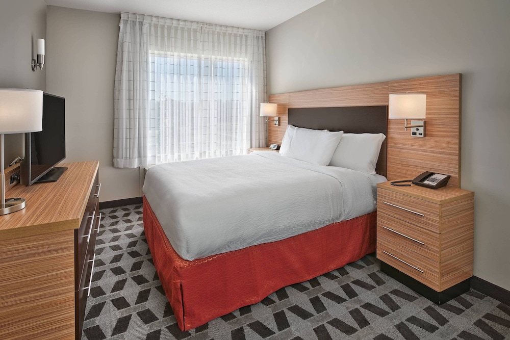 Suite, 1 Bedroom - Photo 3