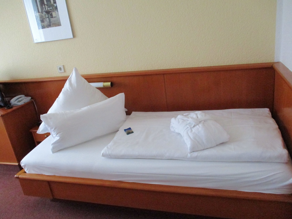 Comfort Single Room, Balcony photo 1