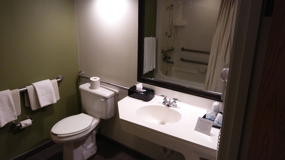 Standard Double Room, 2 Double Beds, Non Smoking - Photo 12