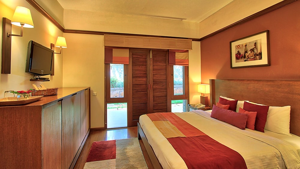 One Bedroom Suite photo 3