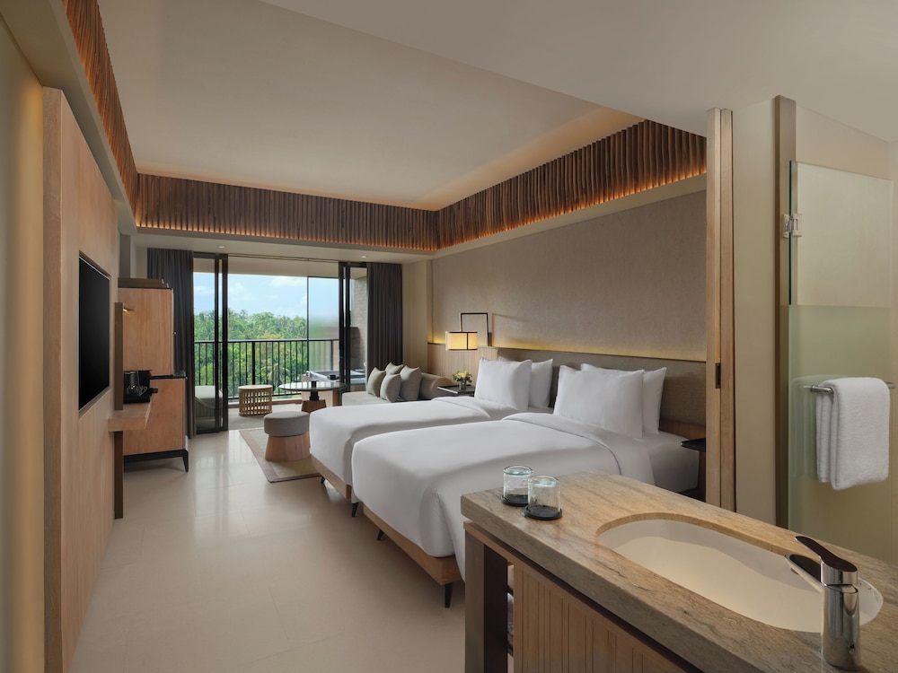 Deluxe room, balcony and forest view - 2 single beds