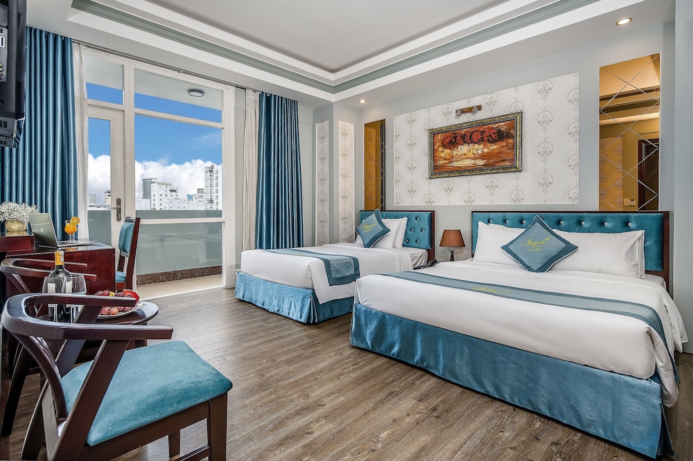 Deluxe Triple Room, City View