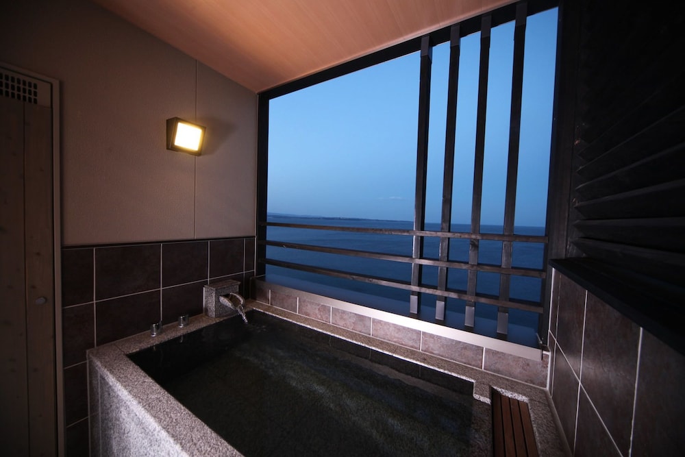 Premium Suite Room with Open-air Bath (TYPE K)