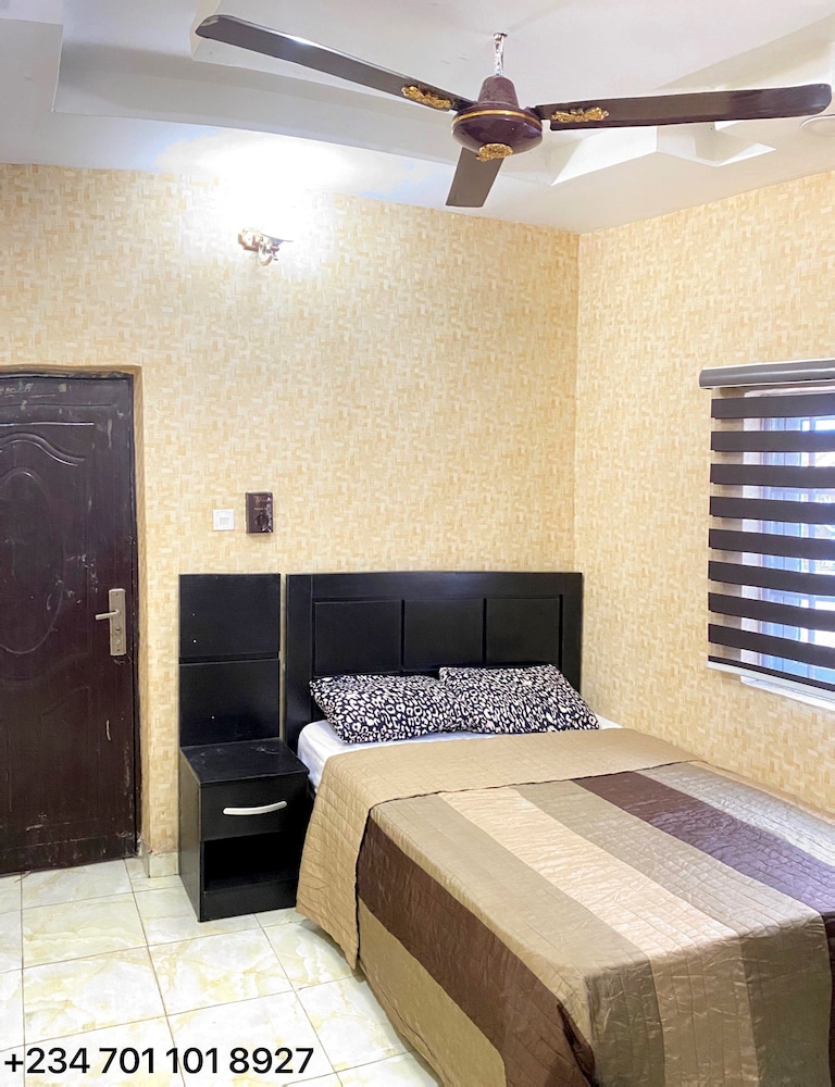 Comfort Room photo 2
