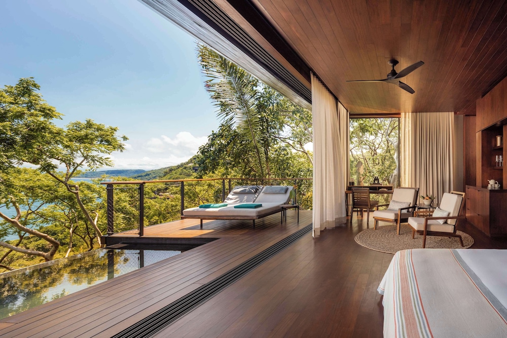 Tree House (Ocean) - Photo 1