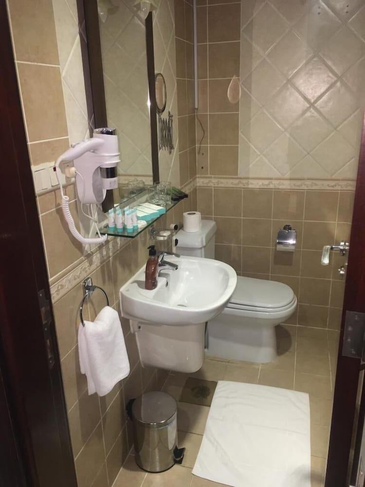 Standard Quadruple Room - Photo 2
