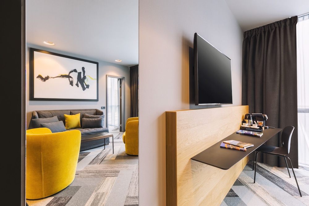 Radius Suite