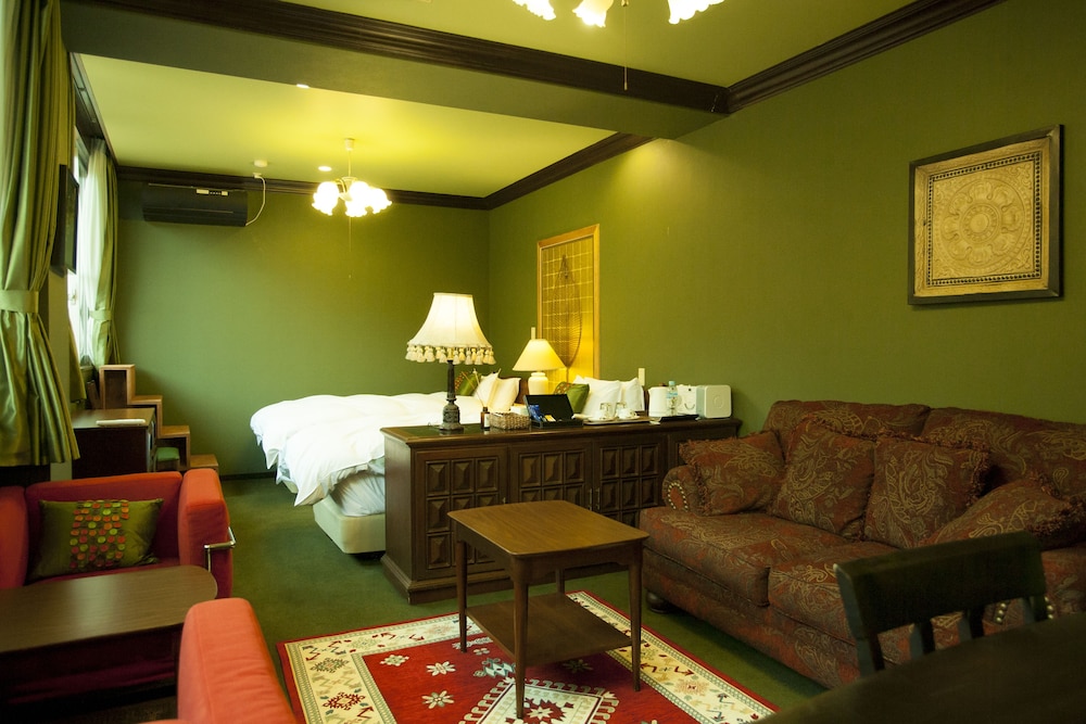 Suite, Mountain View