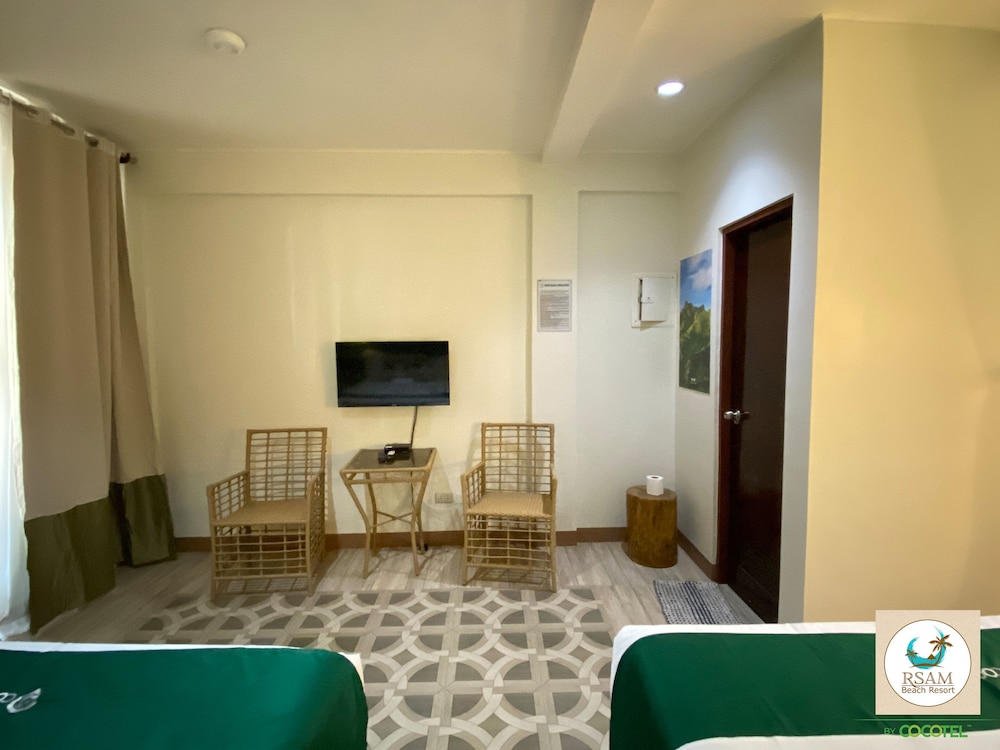 Family Deluxe Room - Photo 4