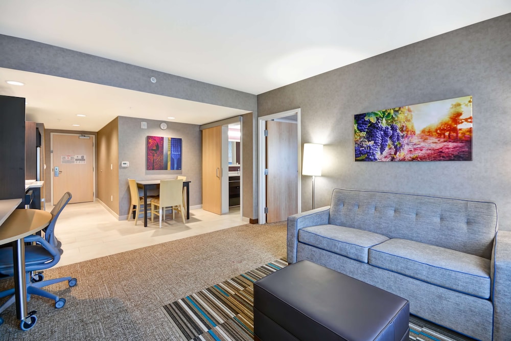 Suite, 1 Bedroom, Non Smoking - Photo 4