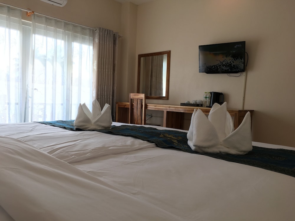 Deluxe Twin Room, 2 Twin Beds - Photo 2