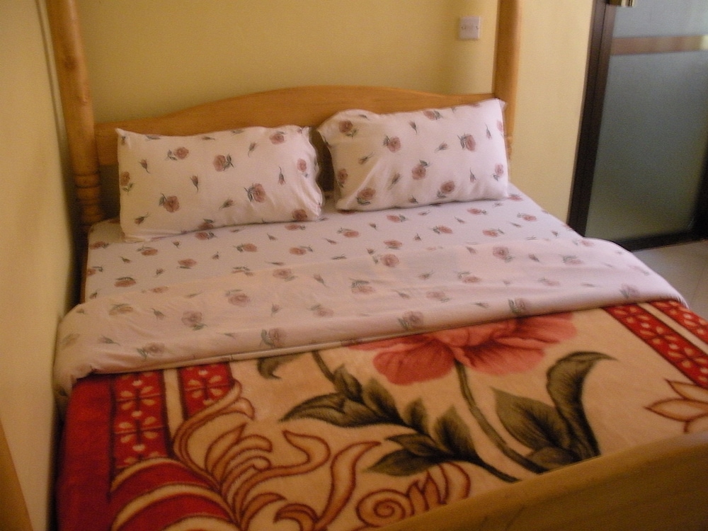 Comfort Single Room, 2 Twin Beds, City View (with Bathroom) photo 3