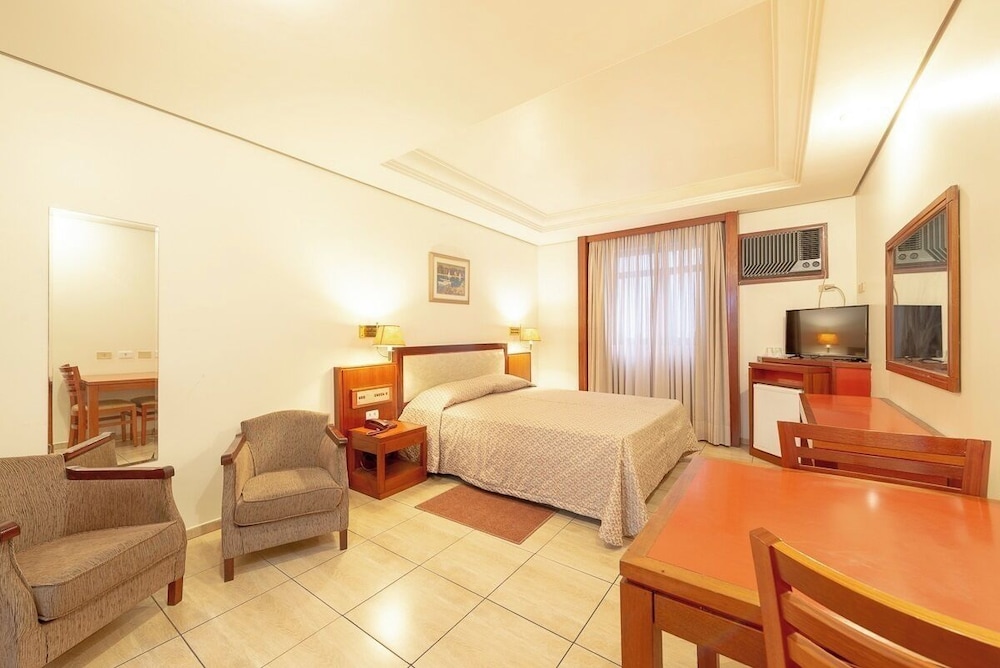 Standard Double Room - Photo 4