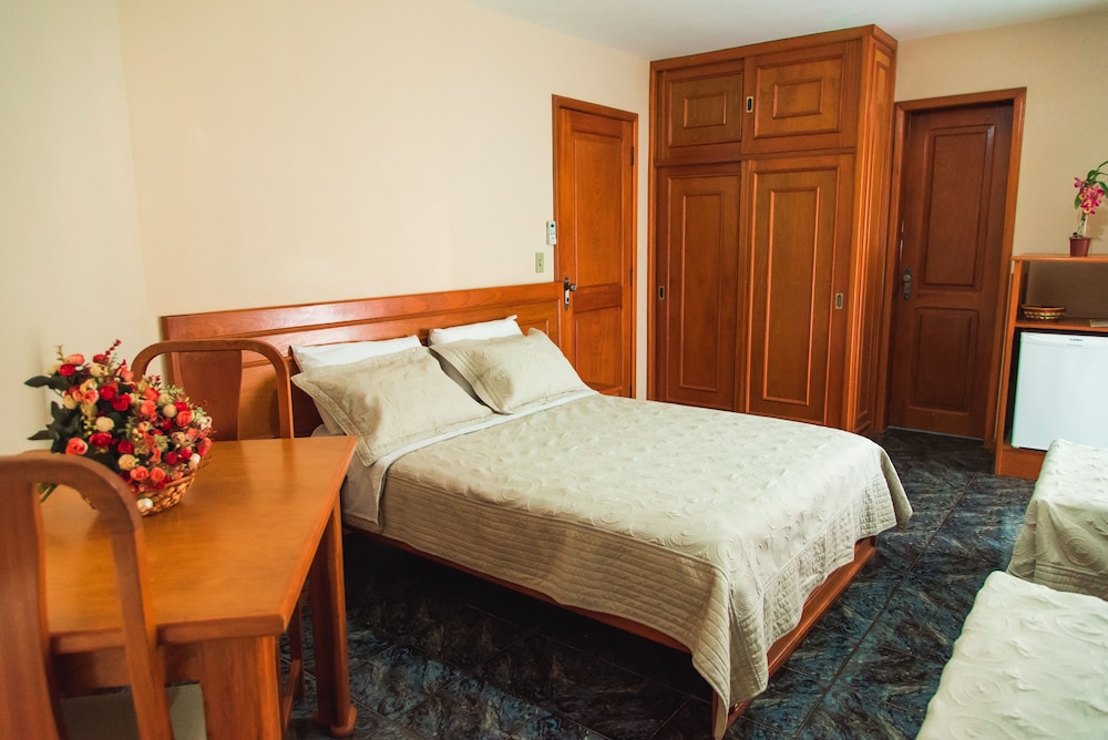 Standard Room - Photo 1