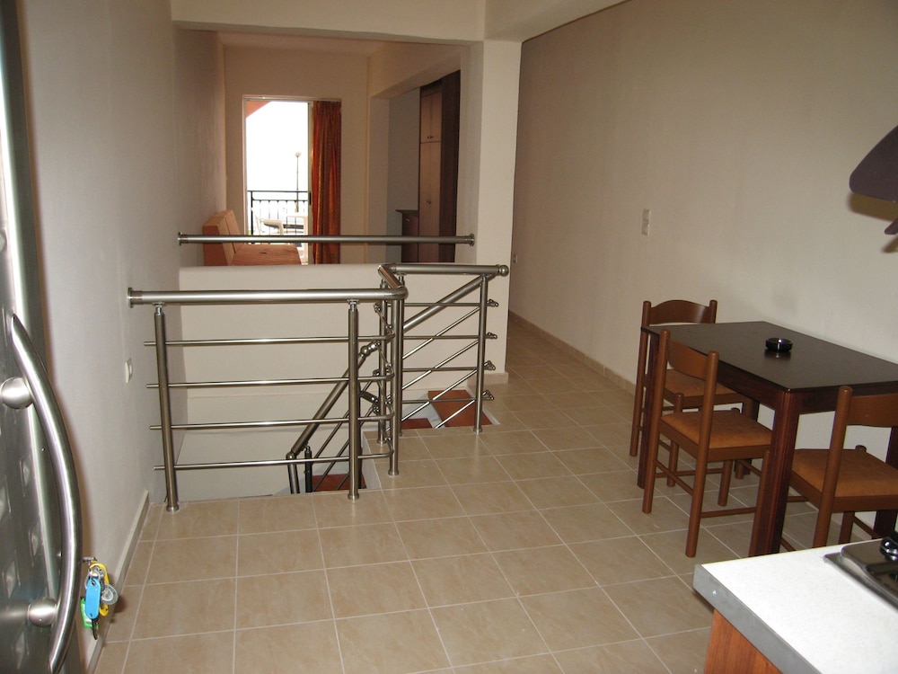 Duplex photo 3