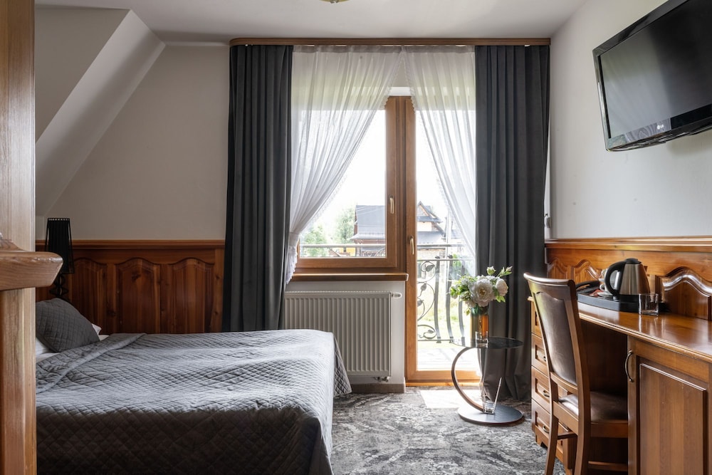 Standard Double Room - Photo 2