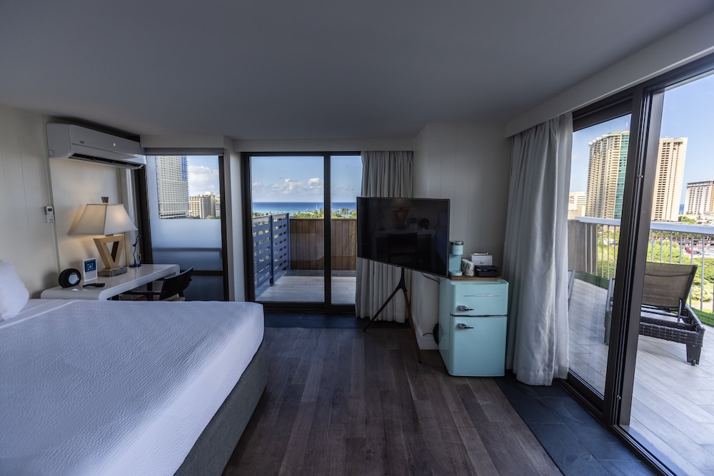 Platinum Direct Ocean View Terrace (Club Access) - Photo 4