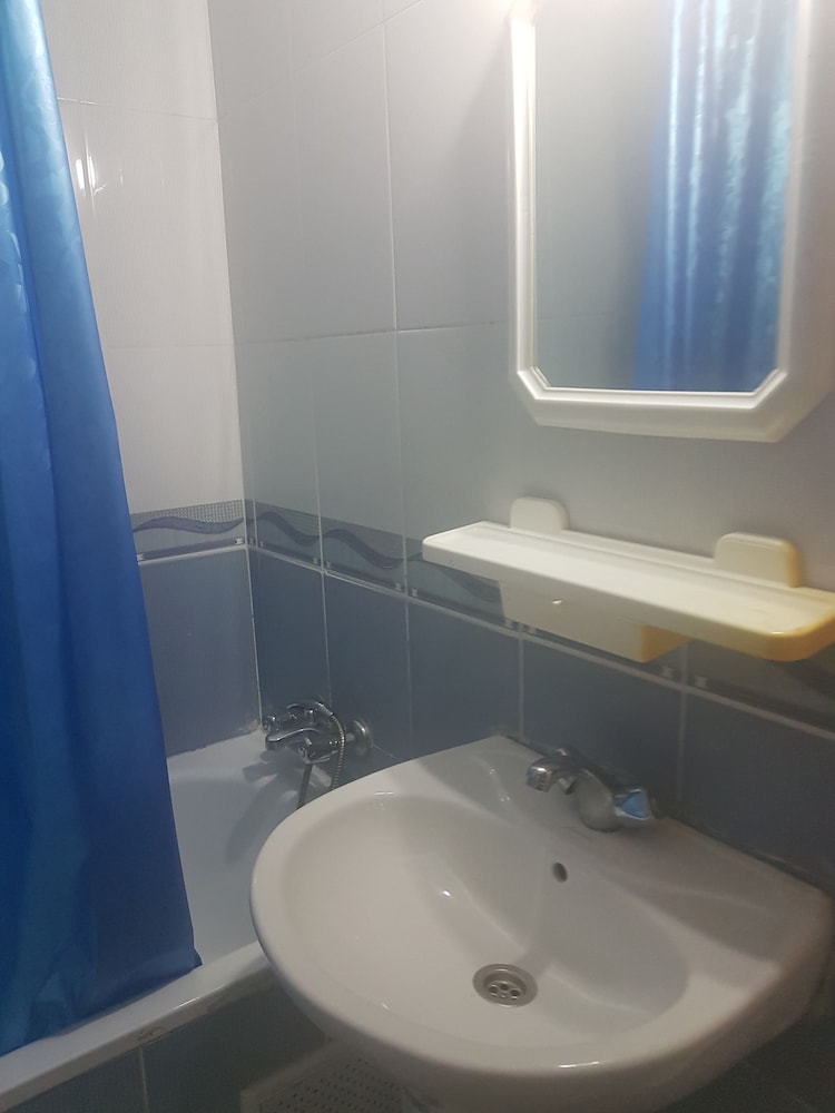 Classic Apartment, 2 Bedrooms, Non Smoking photo 2