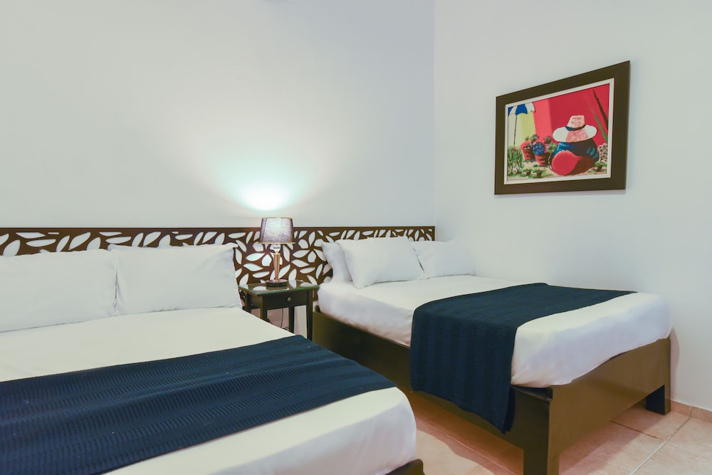 Elite Quadruple Room, 2 Double Beds photo 1