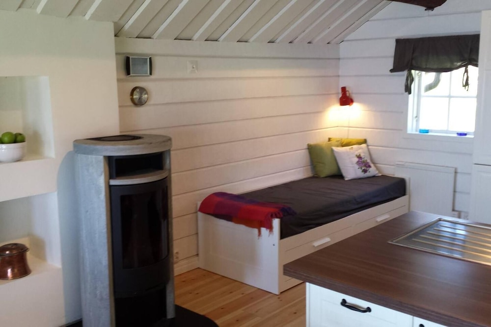 Cottage photo 1