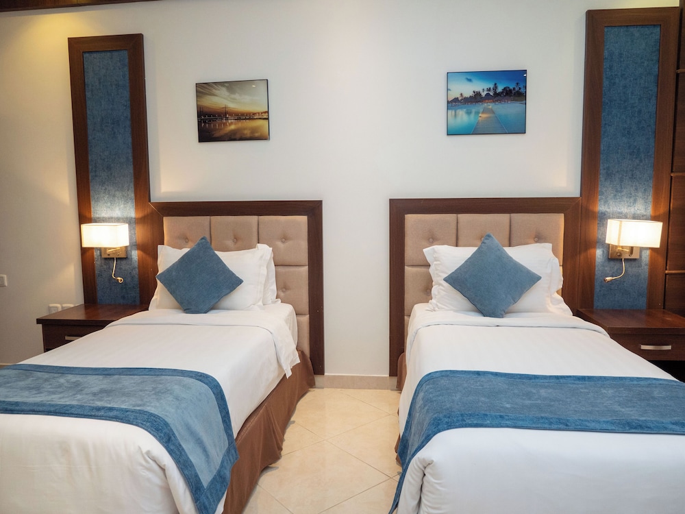Junior Twin Room photo 1