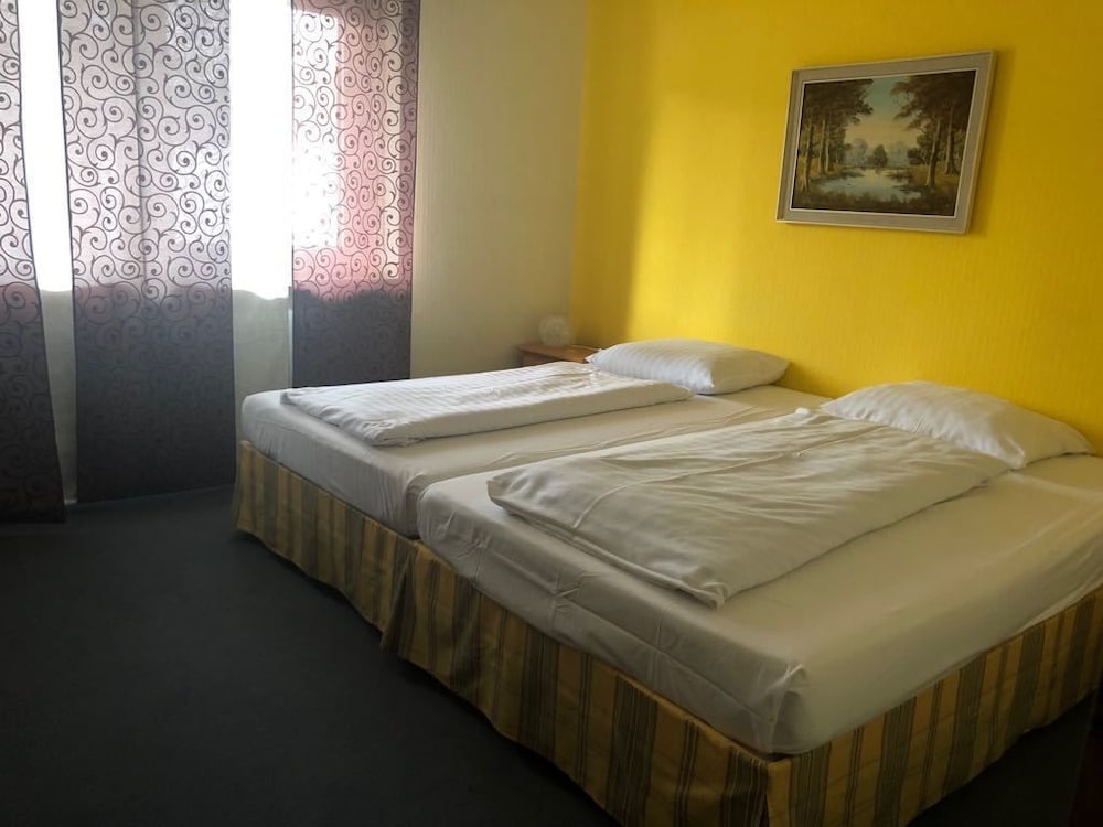 Double or Twin Room photo 1