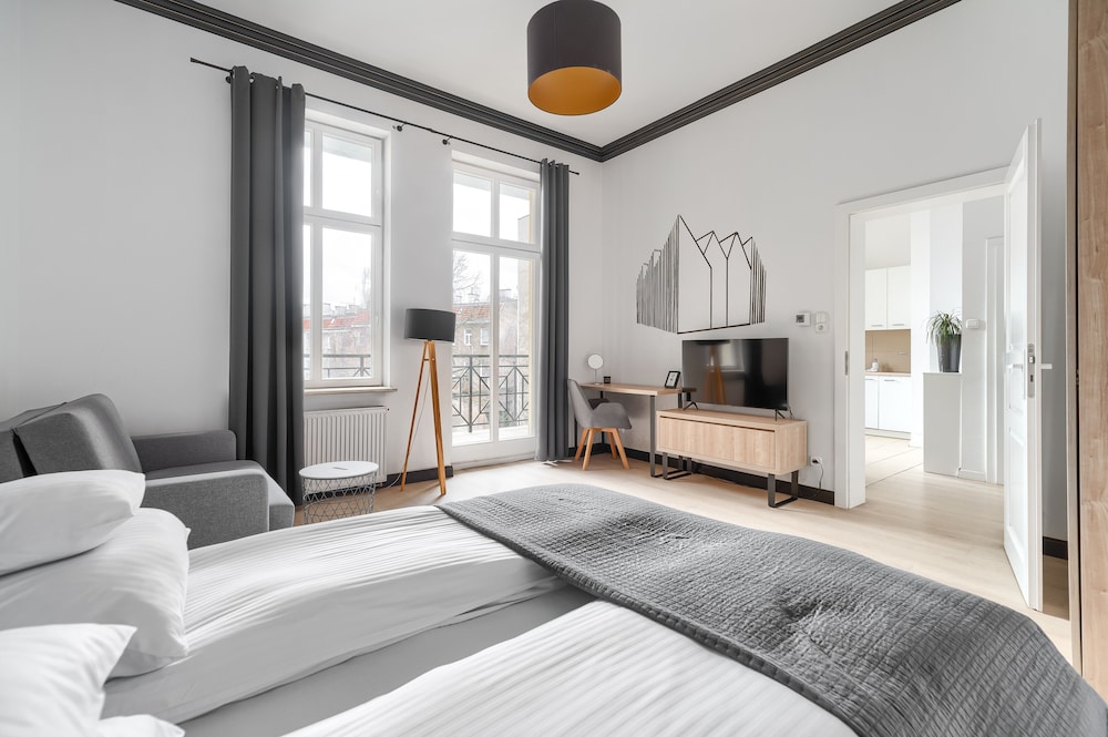 Studio Suite, Balcony