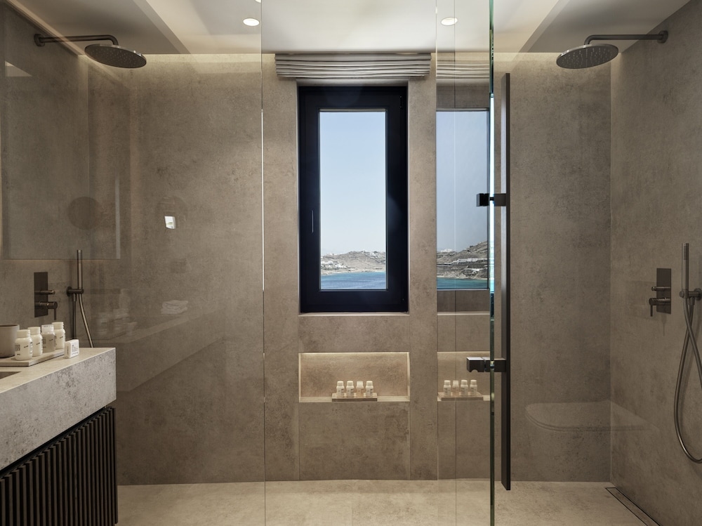 Superior Suite, Sea View - Photo 2