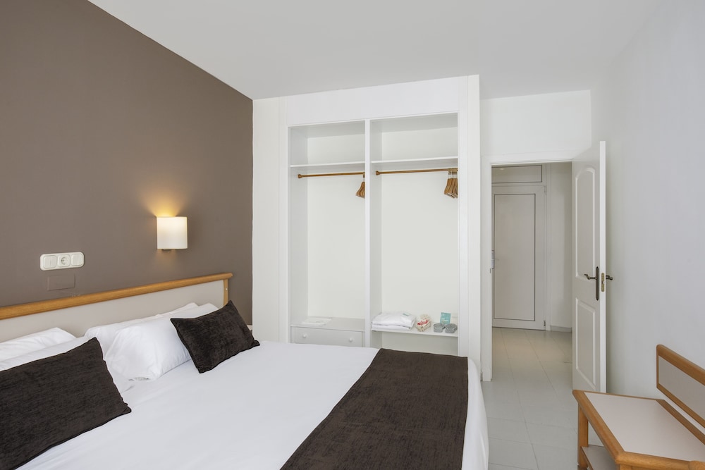 Junior Suite (Xtra Sol 2 + 1) - Photo 1