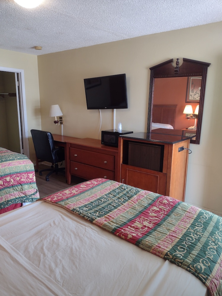 Double Room (1) photo 3