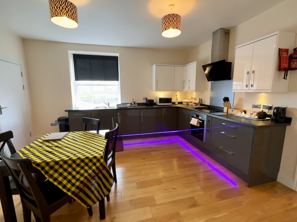 Family Penthouse photo 1