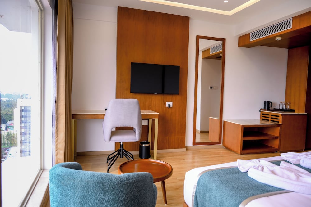 Deluxe Twin Room - Photo 3