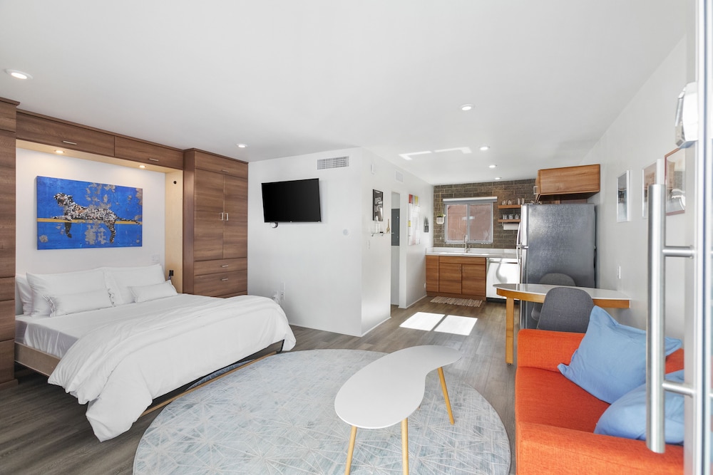 Luxury Studio Suite
