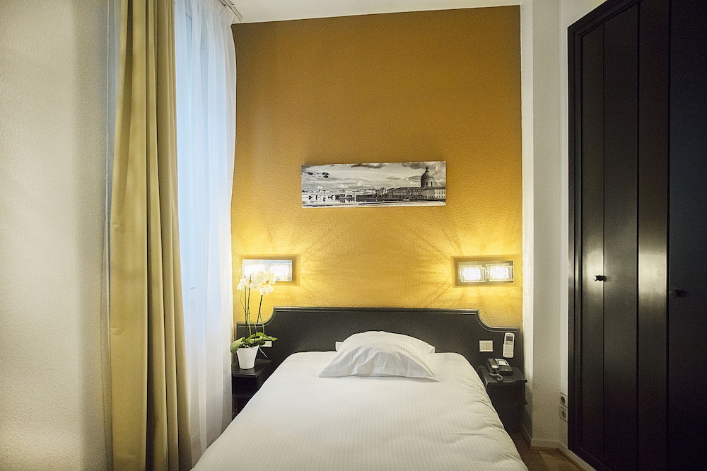 Standard Single Room photo 3