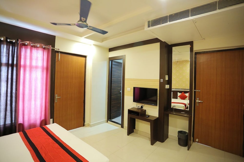 Premium Room - Photo 6