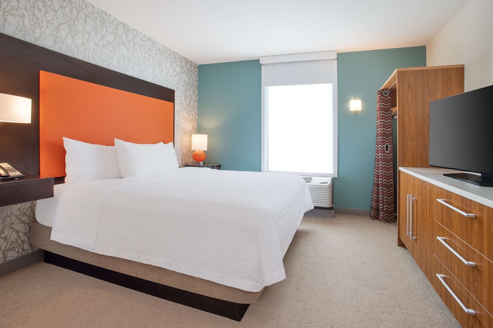 Suite One King Bed