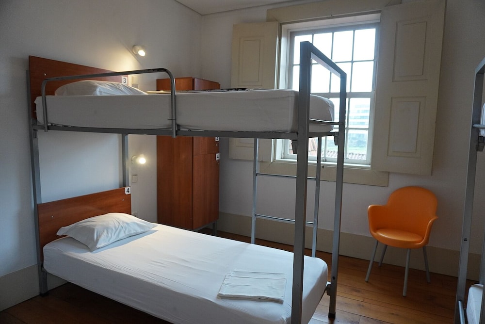 Basic Room, Men only photo 2