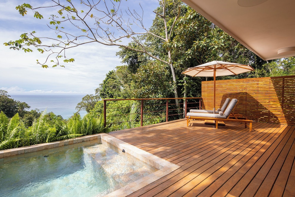 Deluxe Double Villa La Vainilla w/ Plunge Pool photo 3