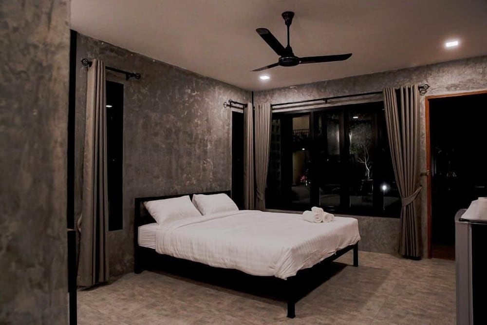 Villa - Photo 4