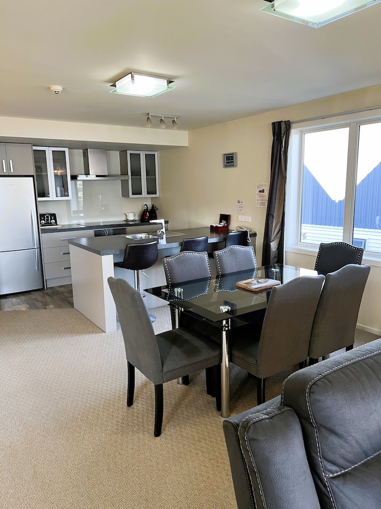 Luxury Apartment, Spa Bath, 2 Bedrooms, Upstairs