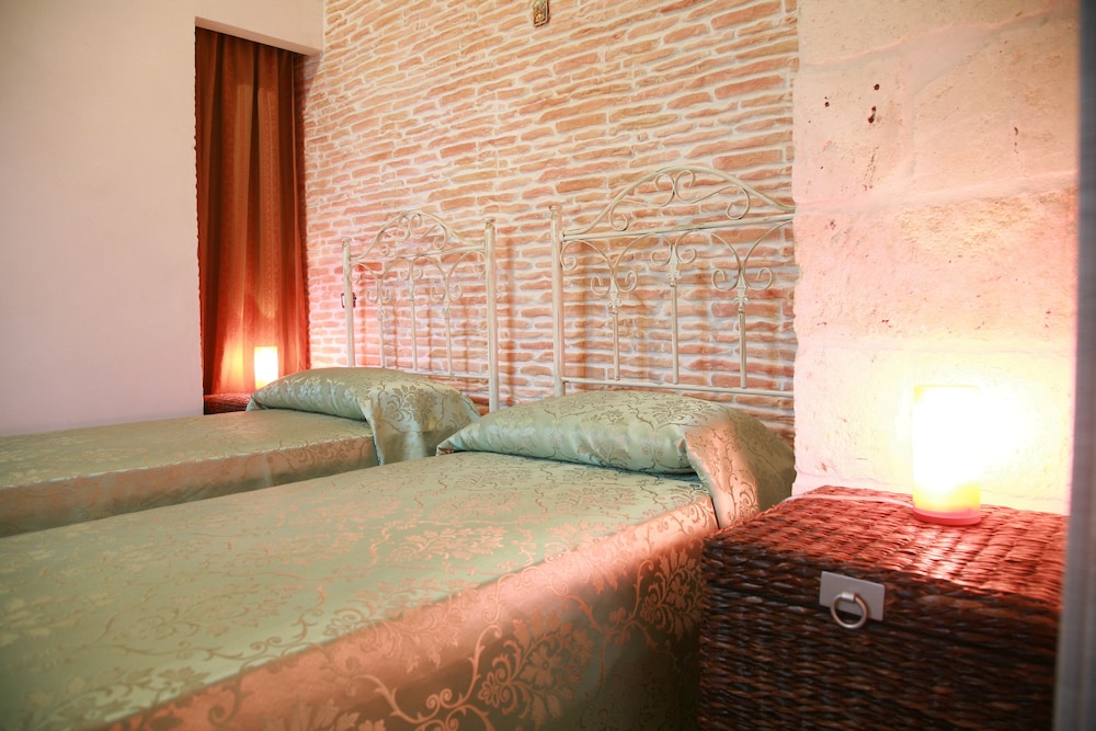 Double or Twin Room, Garden View, Ground Floor